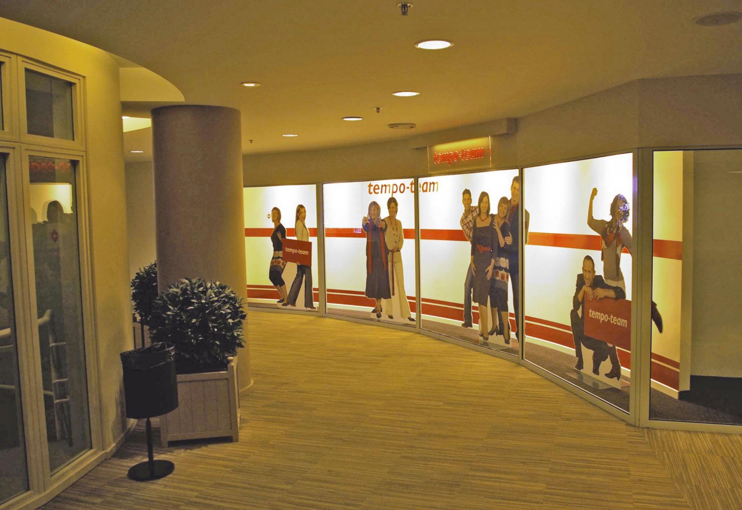 TT_vitrine_2.jpg